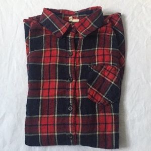 Women’s Flannel Top